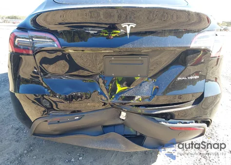 2022 Tesla Model Y Long Range Dual Motor All-Wheel Drive из США, поврежденный, VIN 7SAYGDEEXNA021425